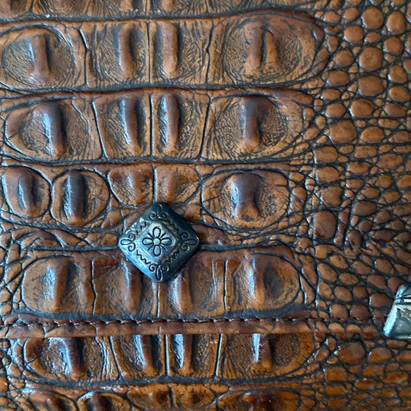 BRIGHTON LEATHER CROSSBODY CLUTCH . - Picture 6 of 16